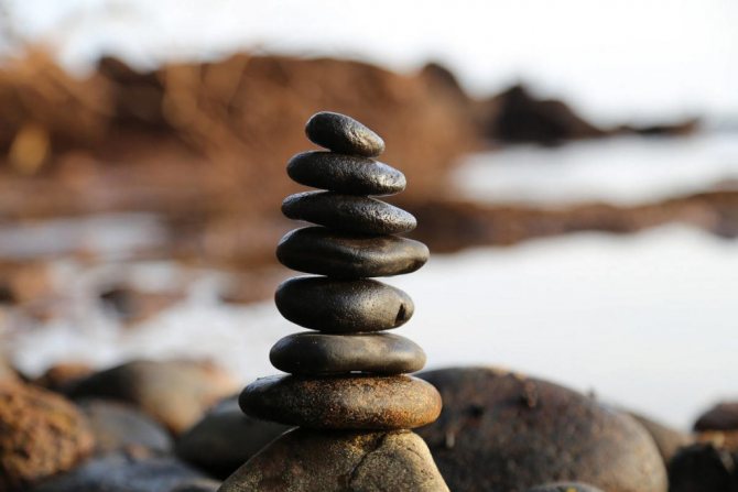 Баланс камней как олицетворение баланса энергетических каналов человека