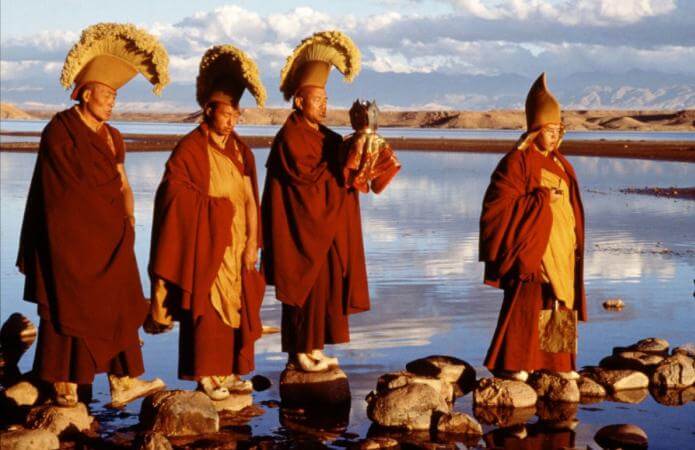 Тибетские мантры. Как действуют на сознание. Обзор применения